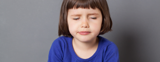 Les tics nerveux chez l’enfant : Dois-je m’inquiéter ?