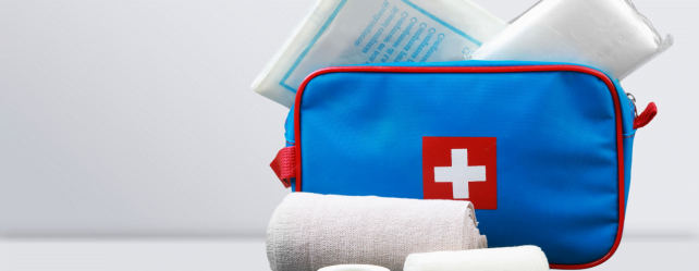 Trousse à pharmacie: les essentiels à avoir chez soi