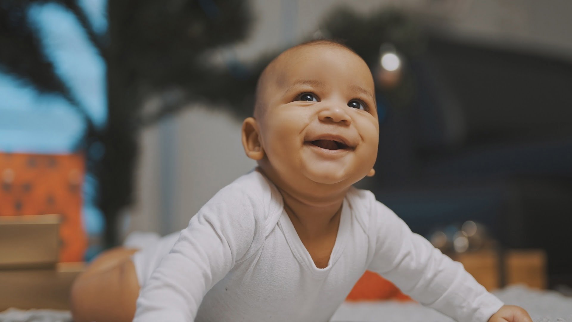 Mettre bébé sur le ventre